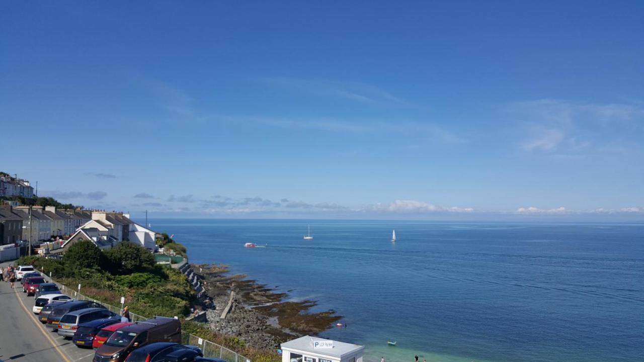 The Sup Shack Wellington Inn New Quay  Buitenkant foto