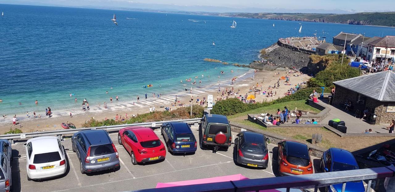 The Sup Shack Wellington Inn New Quay  Buitenkant foto